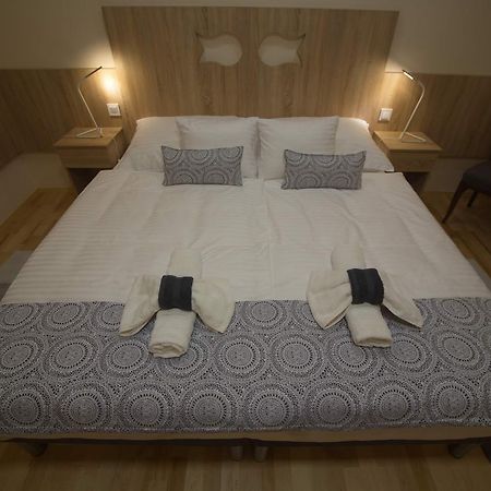 Holiday Home Podium Eger Ngoại thất bức ảnh
