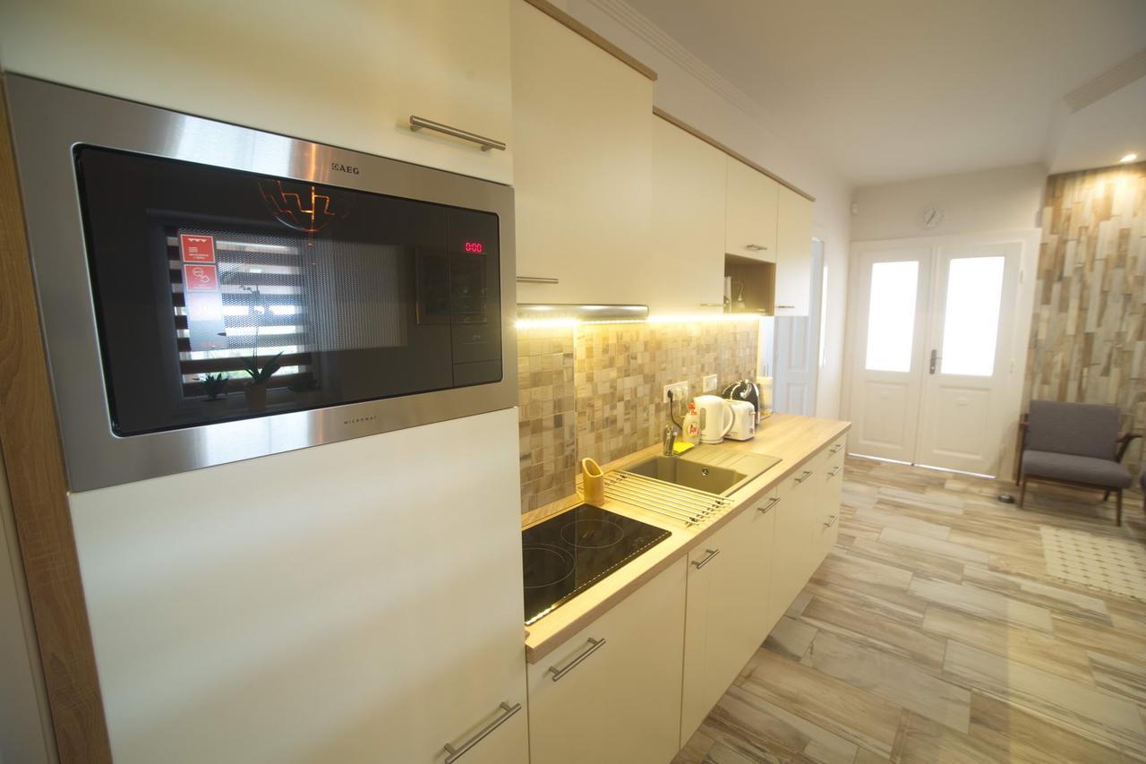 Holiday Home Podium Eger Ngoại thất bức ảnh